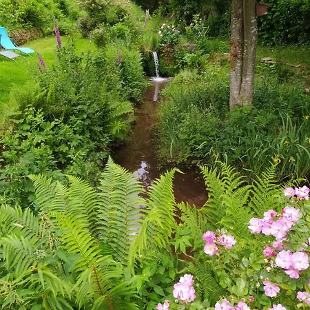 Alojamento de Acomodação e Pequeno-almoço L'atelier De Gisele 3*