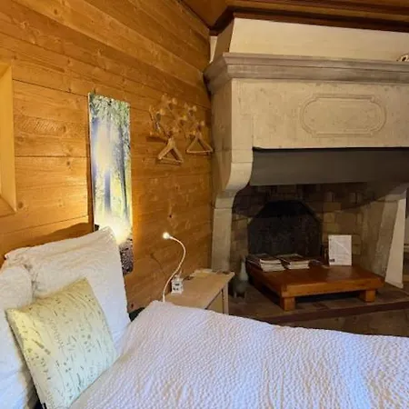 L'atelier De Gisele 3*